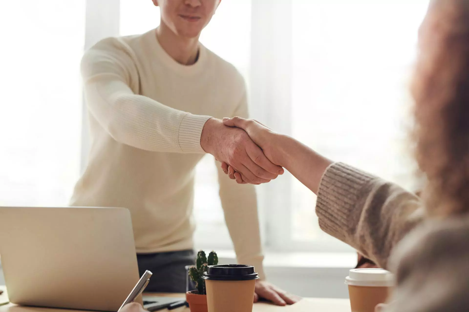 Tell Me About Yourself – How to Answer the First Question in Any Interview